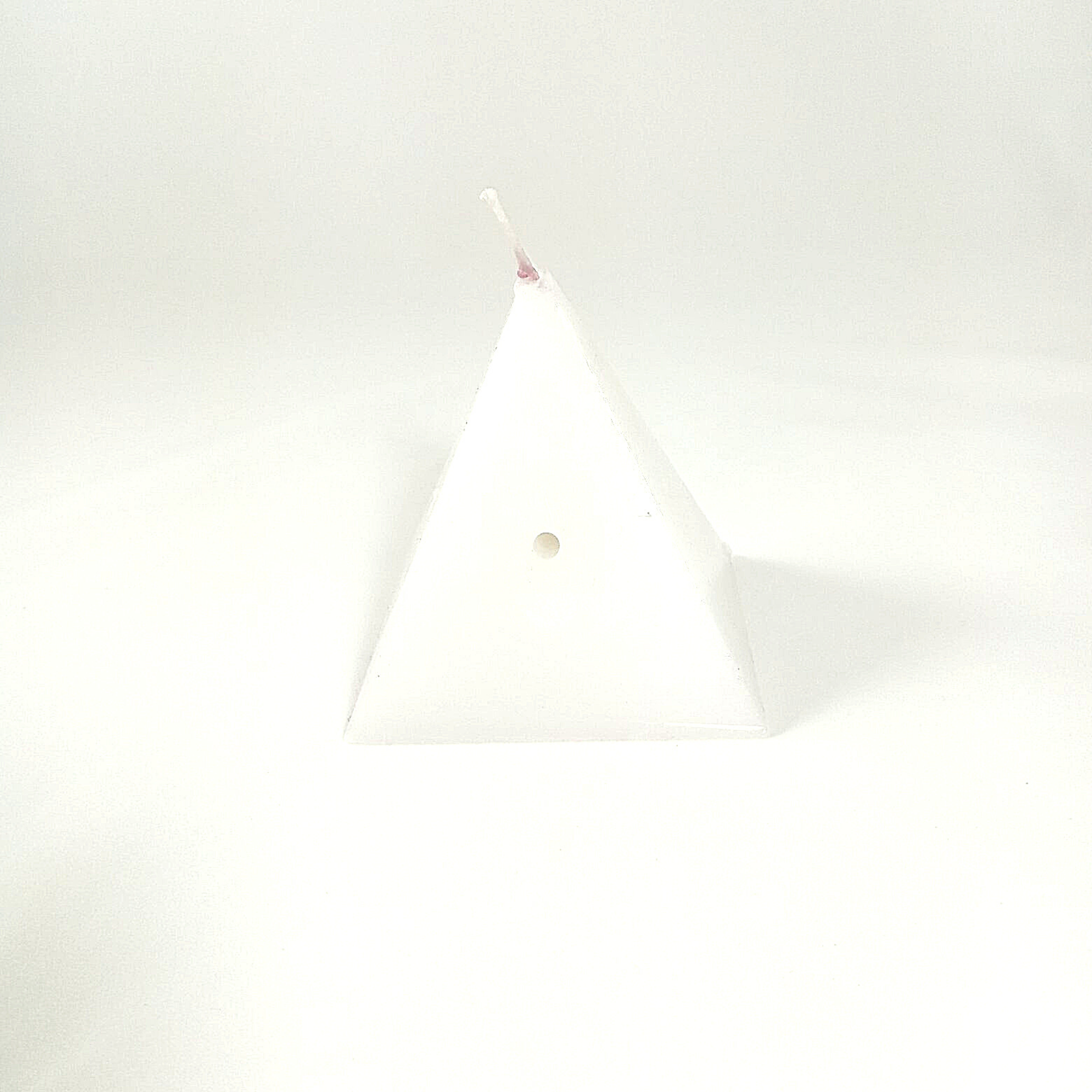 Vela Pirámide Deseos Blanca - Tienda El Trébol World